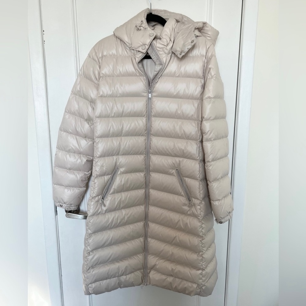 ARITZIA Babaton Hudson jacket  like new condition without tags
